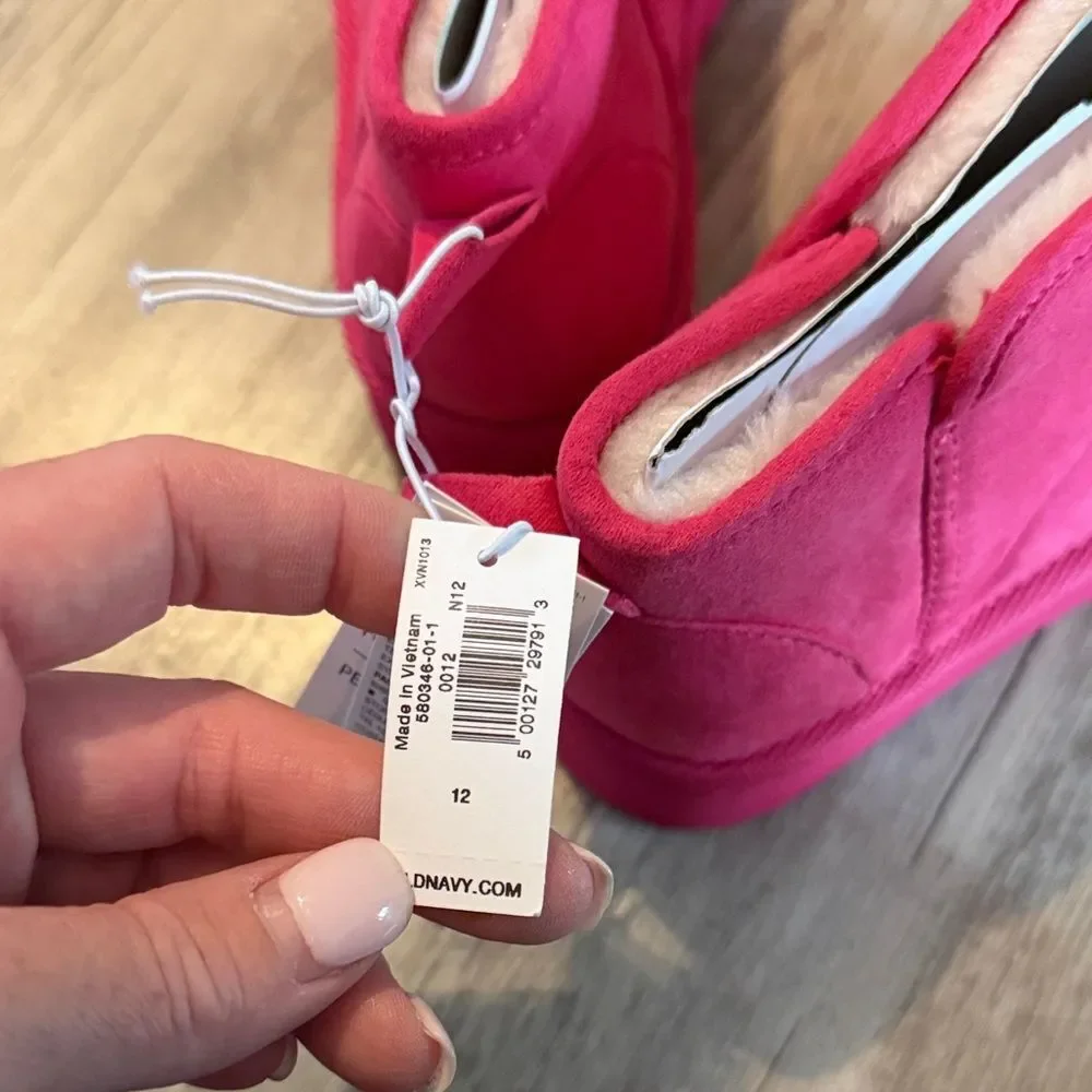Old Navy Hot Pink Faux-Fur Lined Kids Boots